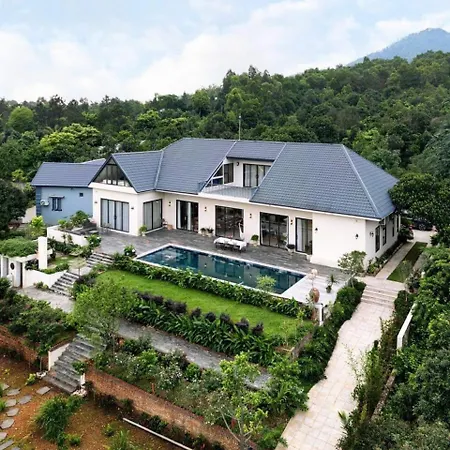 Velia Villa Venuestay